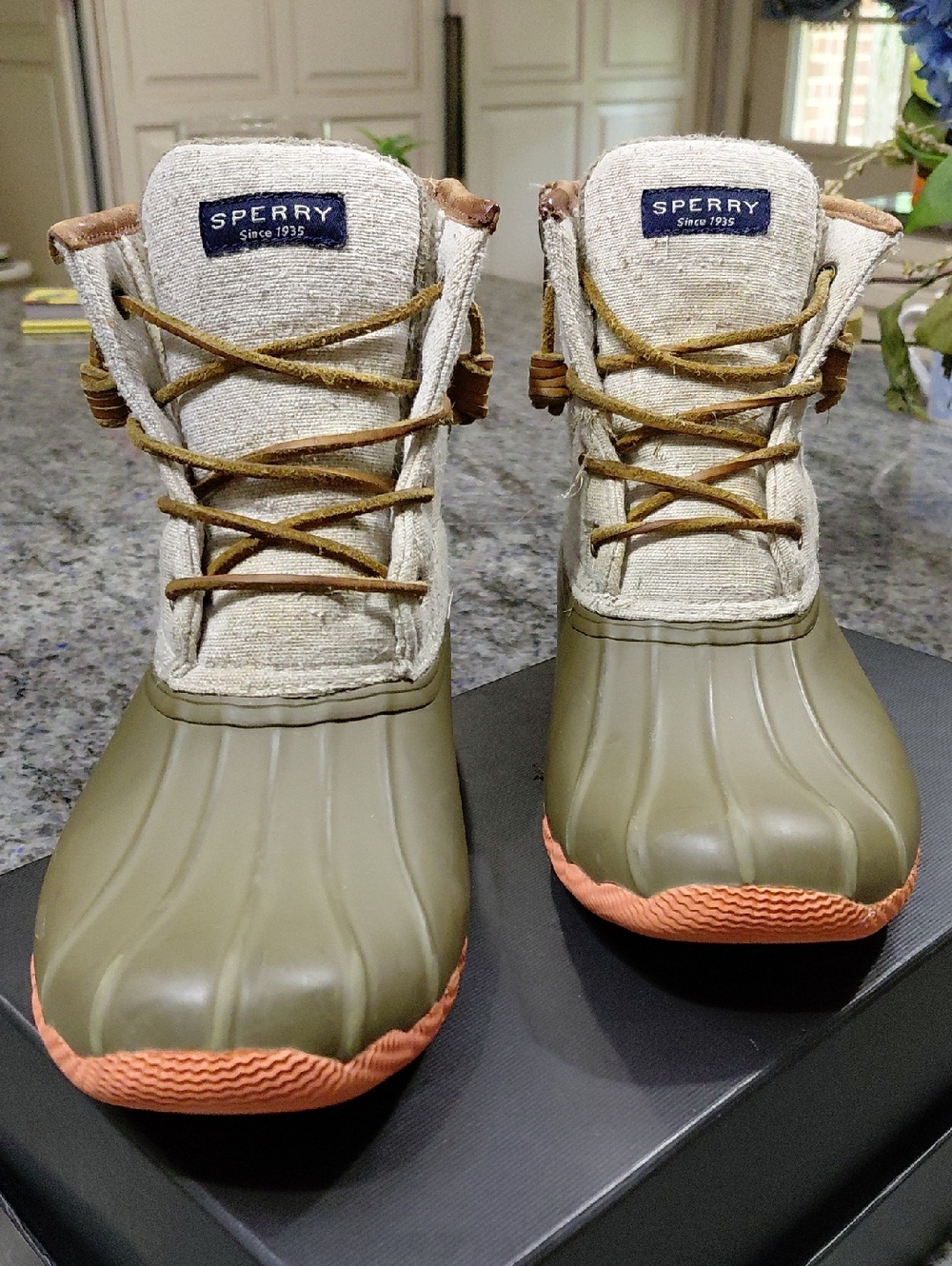 "Sperry"Women's Sz.10,Nat.Hemp, Olive and Coral Rubber-Trim Duck Boots